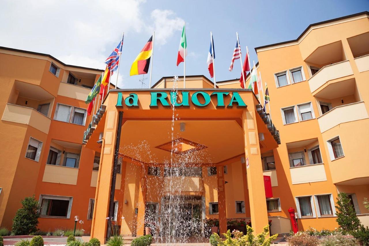 Hotel La Ruota Pianfei Exterior foto